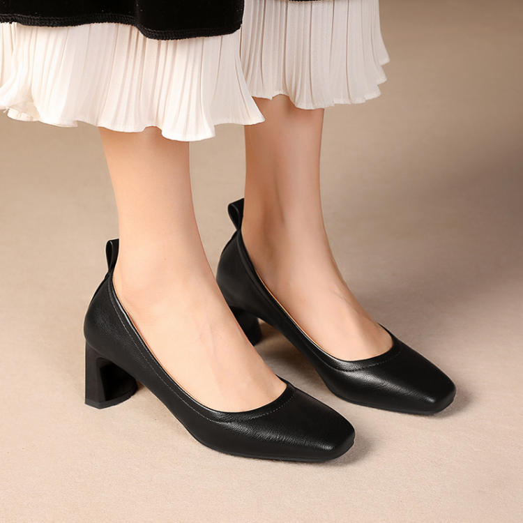 パンプス 婦人靴 カジュアルパンプス 履きやすい ハイヒール 女性 スクエアトゥ 通勤パンプス 6cmヒール レディース靴 シューズ 太ヒール