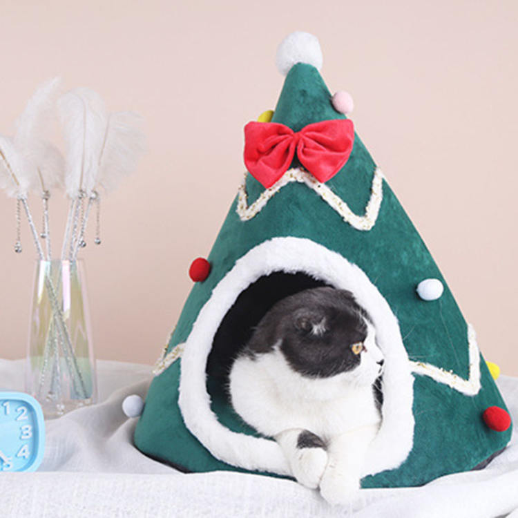ペットハウス クリスマス ツリー型 グリーン 猫ベッド 犬用品 ペット用ベッド クッション マット付き 折り畳み可能 ペットベッド キャッ