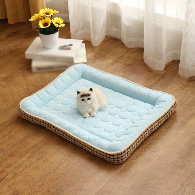 蒸れにくい 犬 ベッド 洗える 犬マット 夏用 ねこハウス ペットベッド クッション ペットマット 犬用ベッド 滑り止め 猫 子犬 小型犬に適